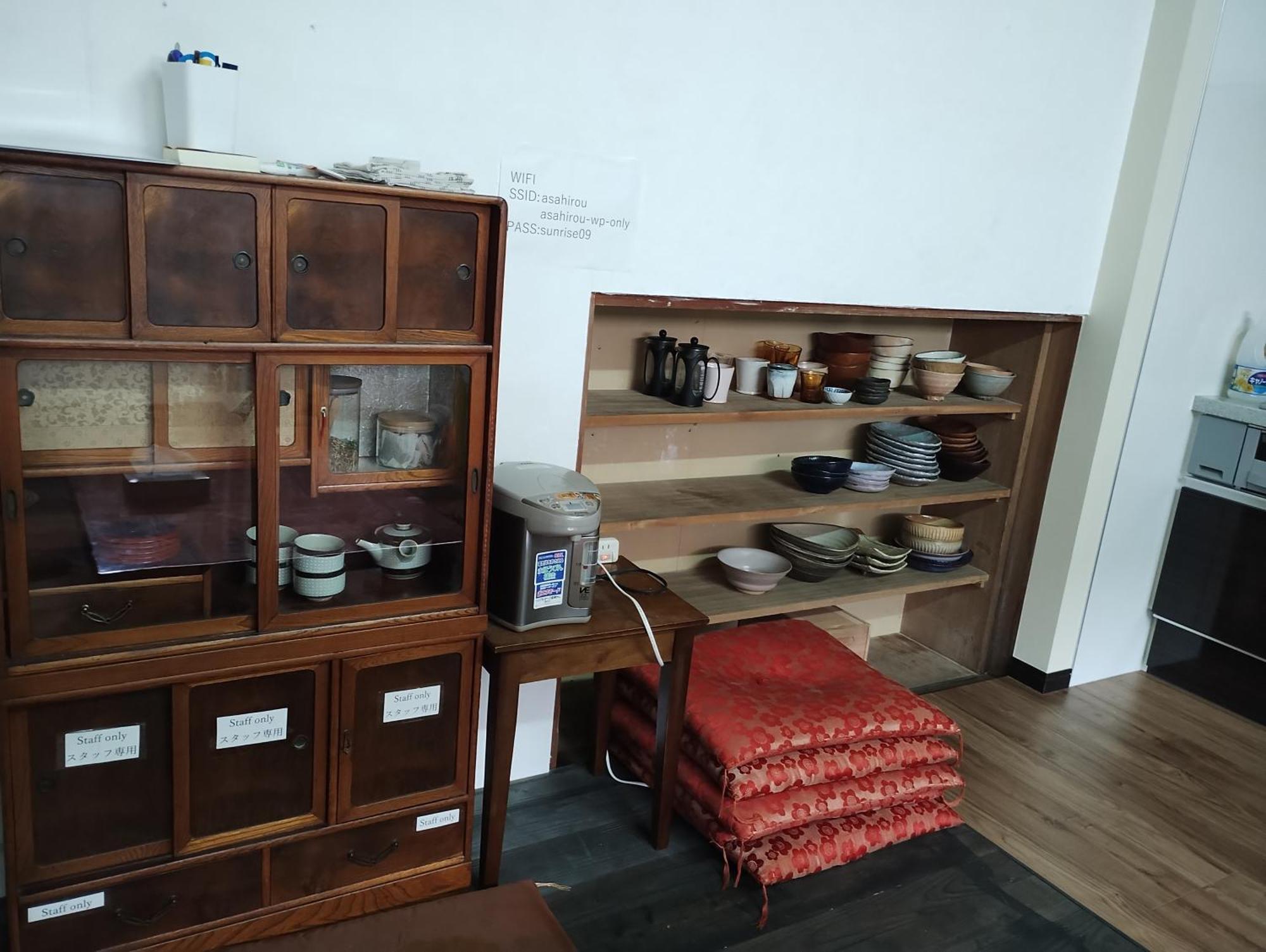 Backpackers Kur Guesthouse Asahirou 旅人湯治客舎朝日楼 Kaga  Zewnętrze zdjęcie